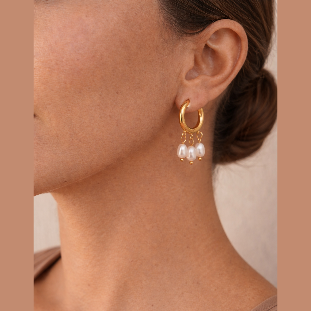 ARETES TRIPLE PEARLS HOOPS