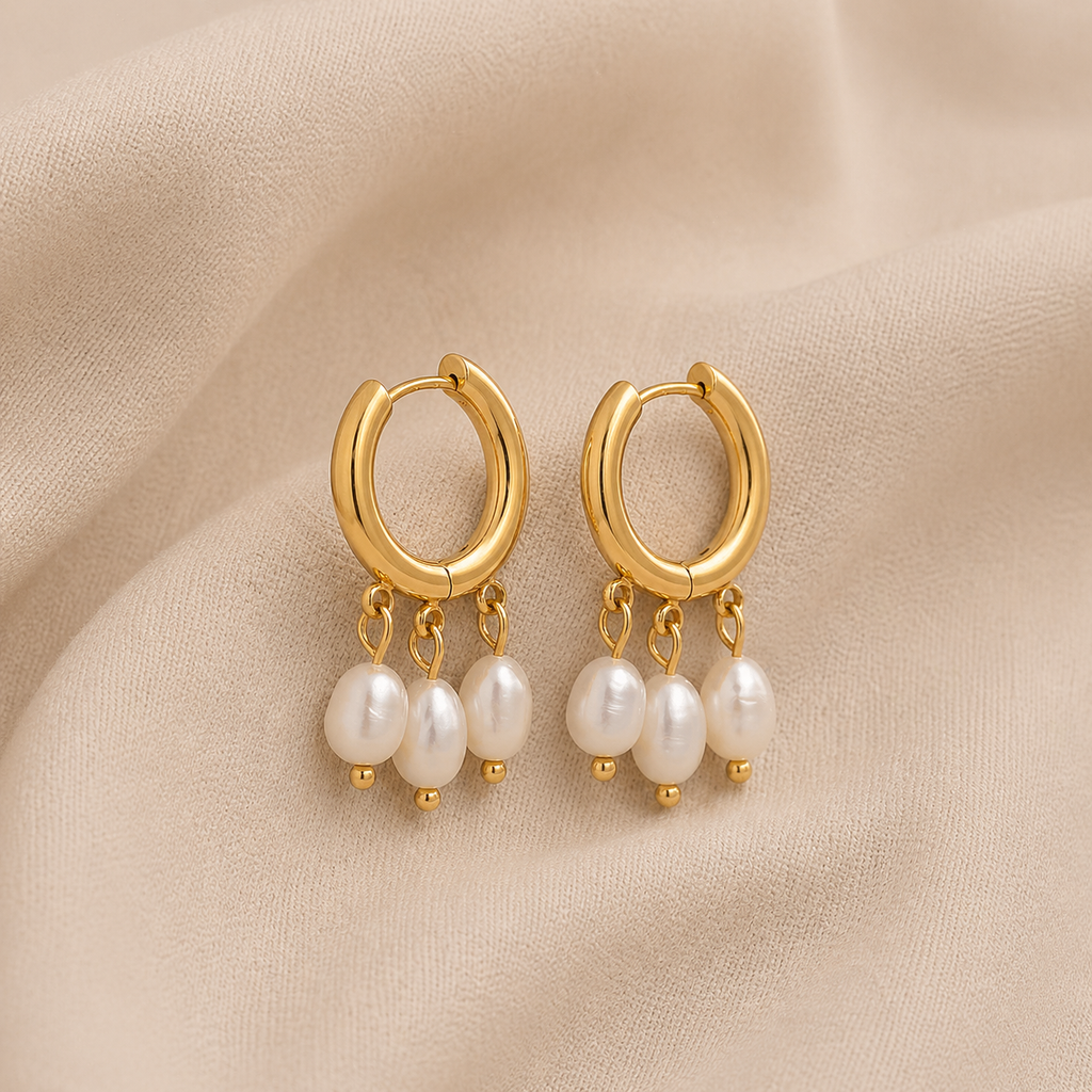 ARETES TRIPLE PEARLS HOOPS