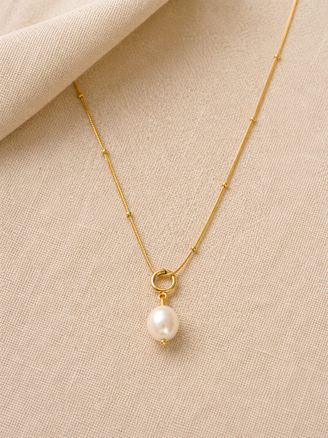 COLLAR RIVER PEARL