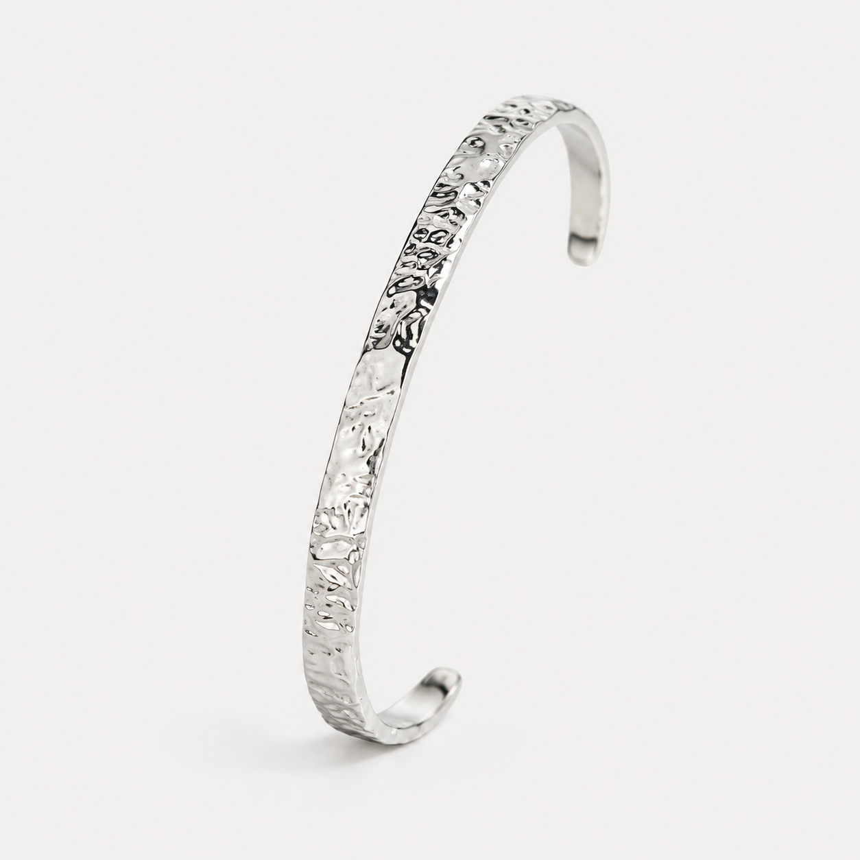 PULSERA HAMMERED CUFF
