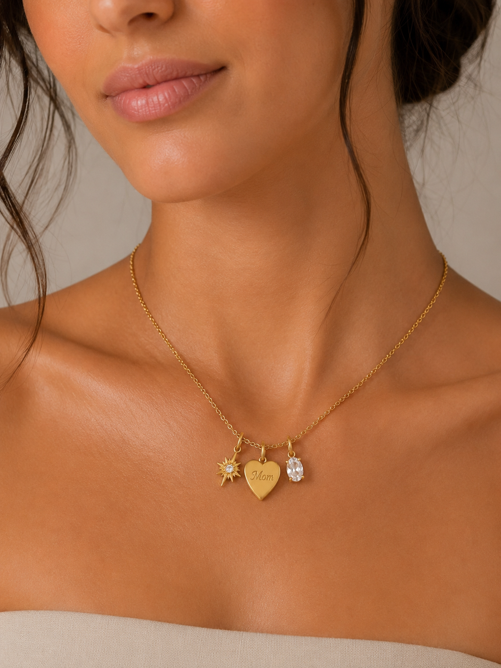 COLLAR CHARM MOM
