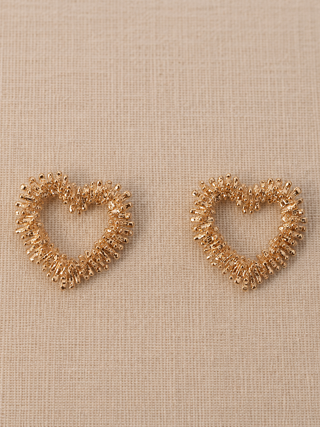 ARETES OPEN HEART