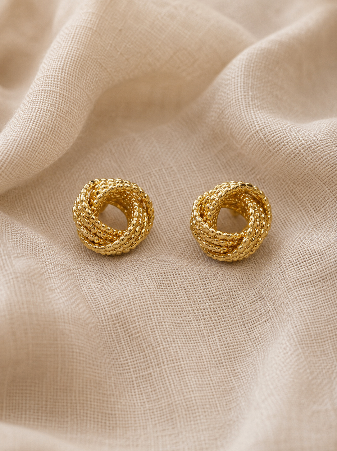 ARETES ORCHID BLOOM GOLD