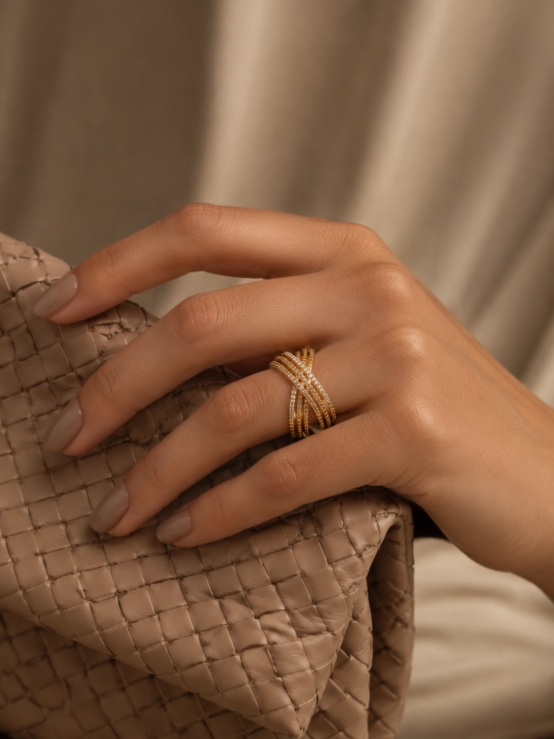 ANILLO CROSS ZIRCONIA